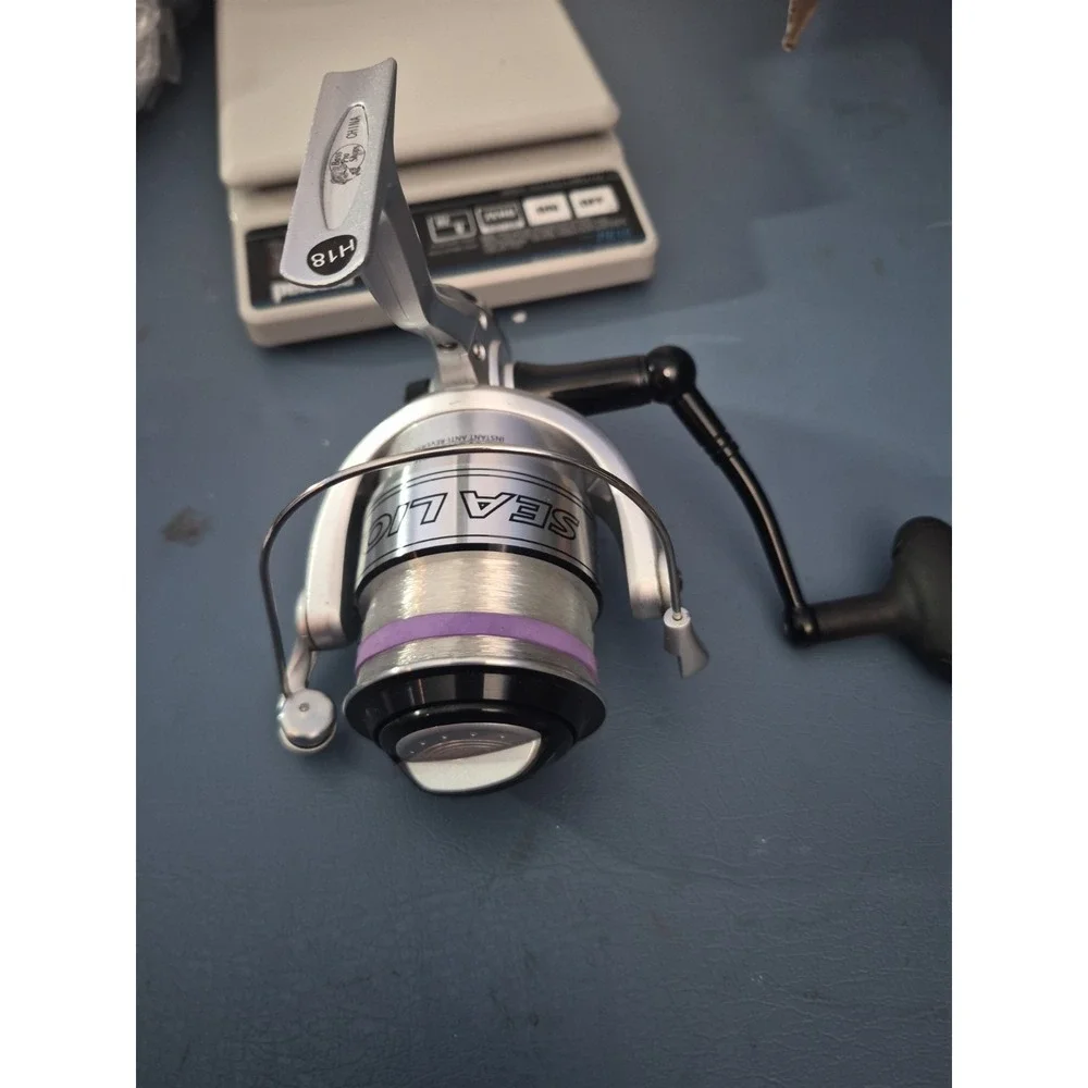 Bass Pro Shop Sea Lion Fishing Reel Spinning Reel